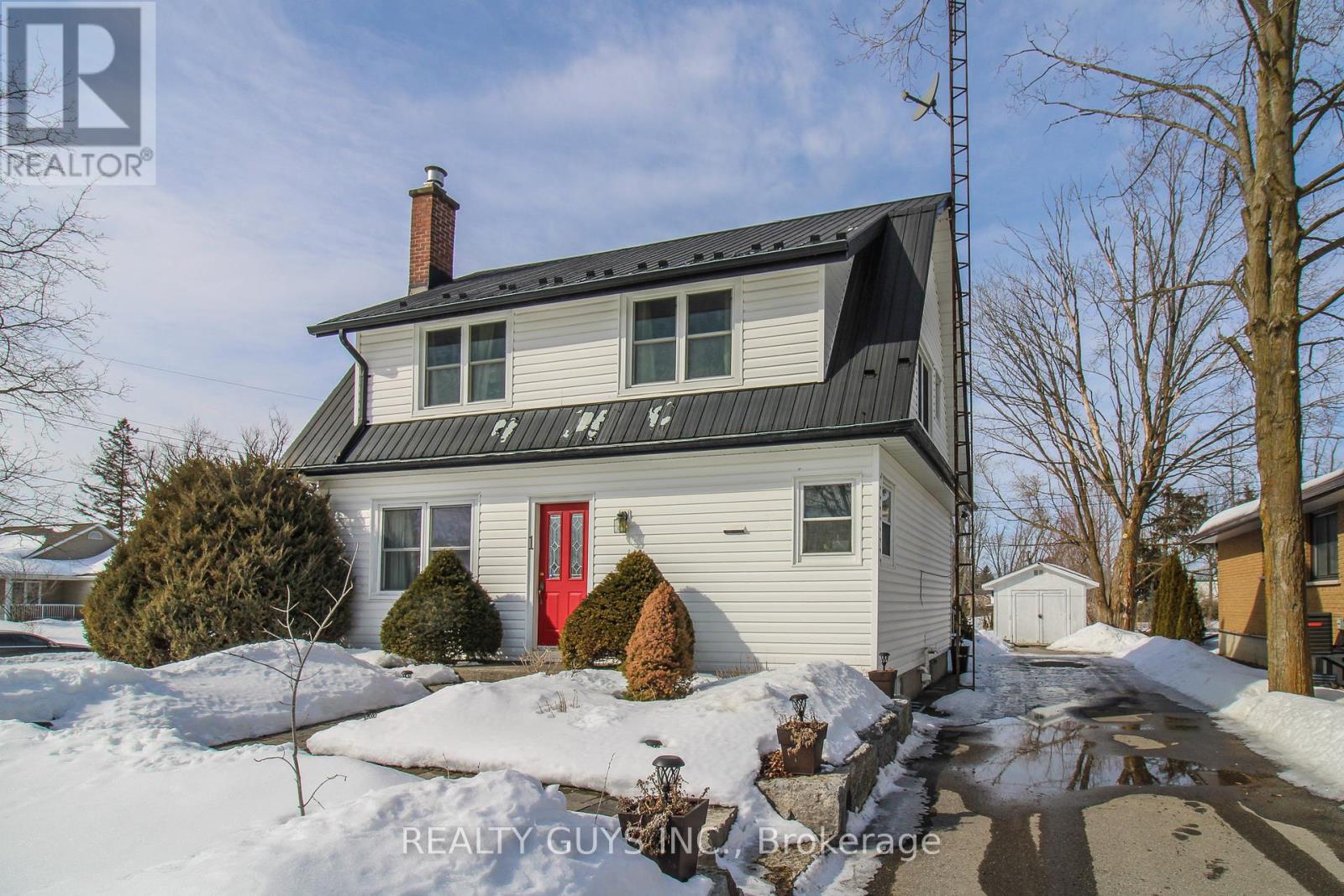 1 Wellington Street E, Kawartha Lakes (Omemee), Ontario  K0L 2W0 - Photo 5 - X12849542