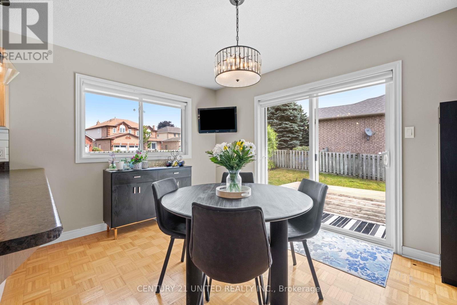 487 Fortye Drive, Peterborough West (South), Ontario  K9K 2H1 - Photo 7 - X12850386