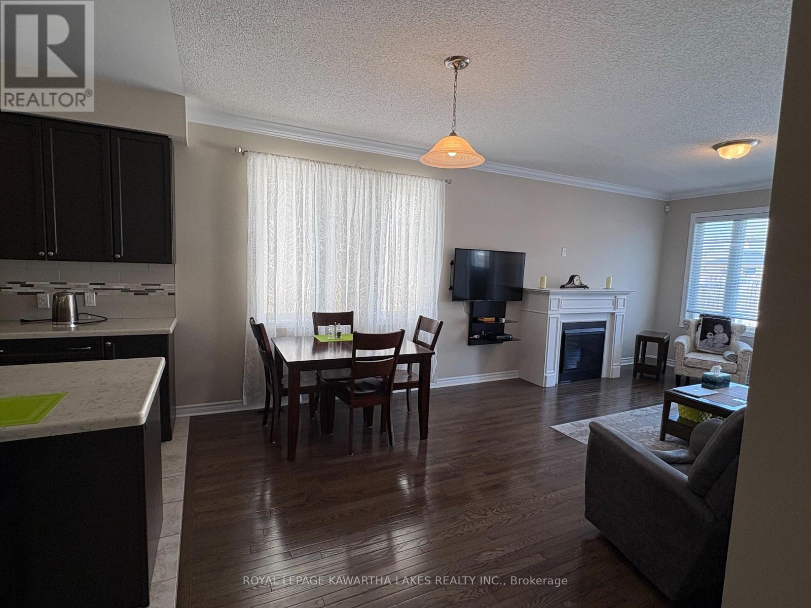 4 Maguire Street, Kawartha Lakes (Lindsay), Ontario  K9V 0L4 - Photo 18 - X12850514