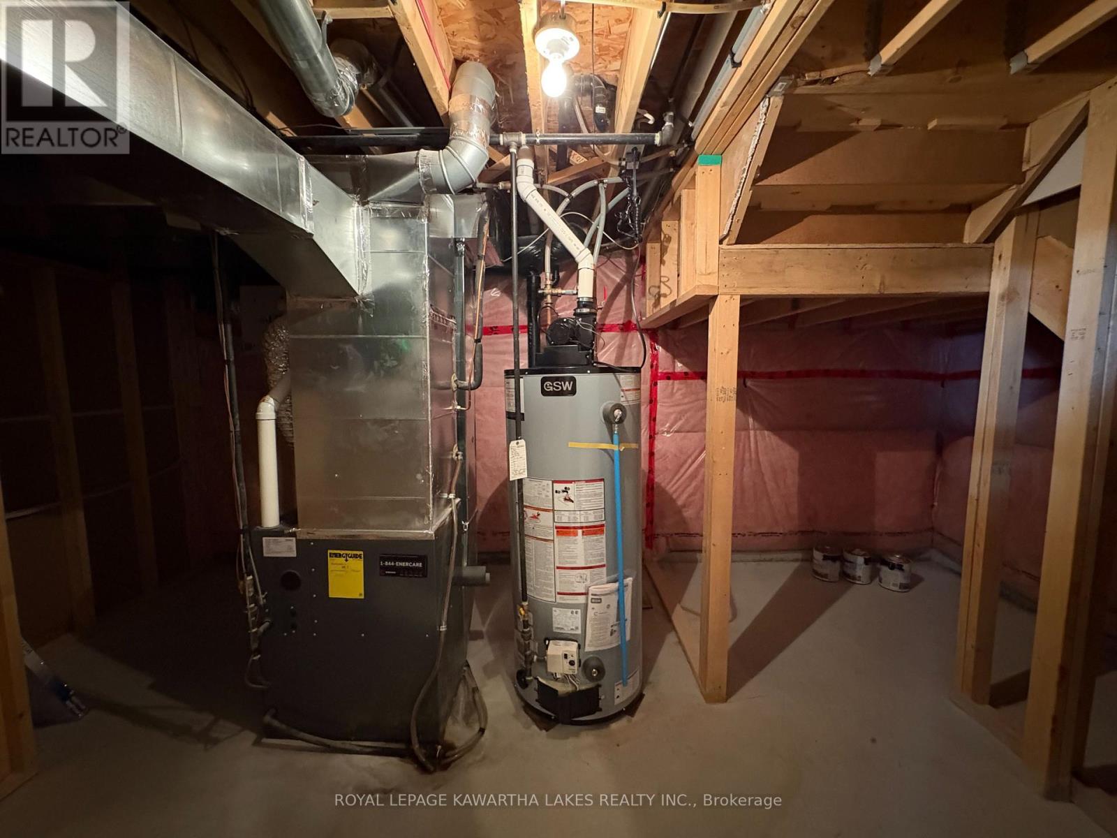 4 Maguire Street, Kawartha Lakes (Lindsay), Ontario  K9V 0L4 - Photo 38 - X12850514