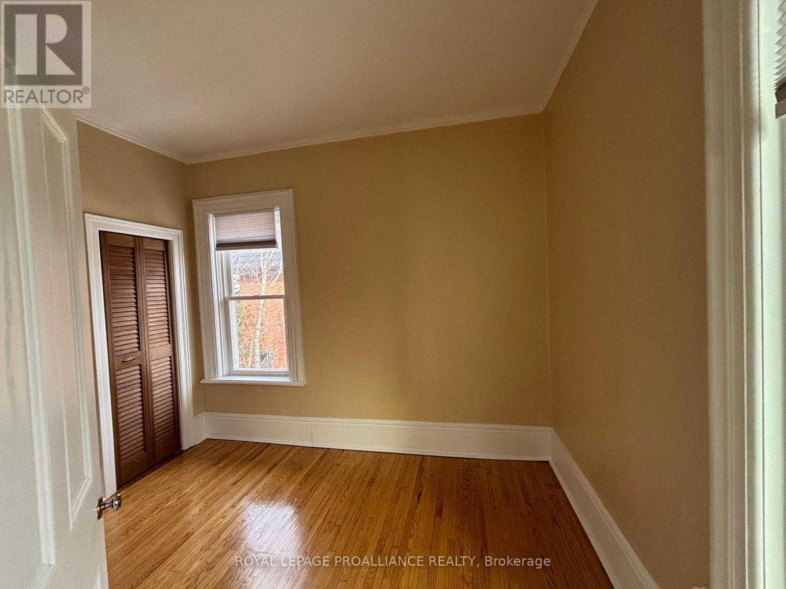 36 Sussex Street N, Kawartha Lakes (Lindsay), Ontario  K9V 3N7 - Photo 23 - X12850542