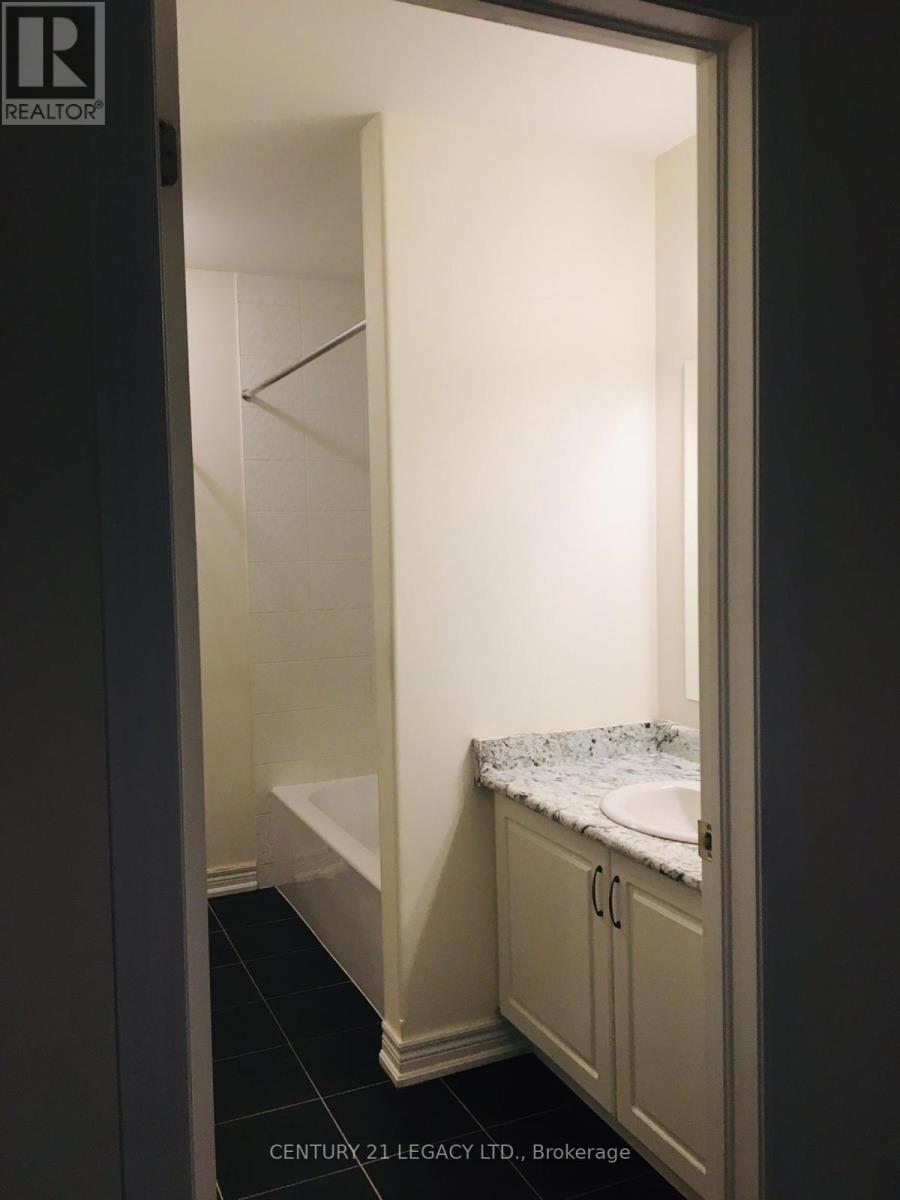 621 Grange Way, Peterborough (Northcrest Ward 5), Ontario  K9H 7M1 - Photo 14 - X12850762