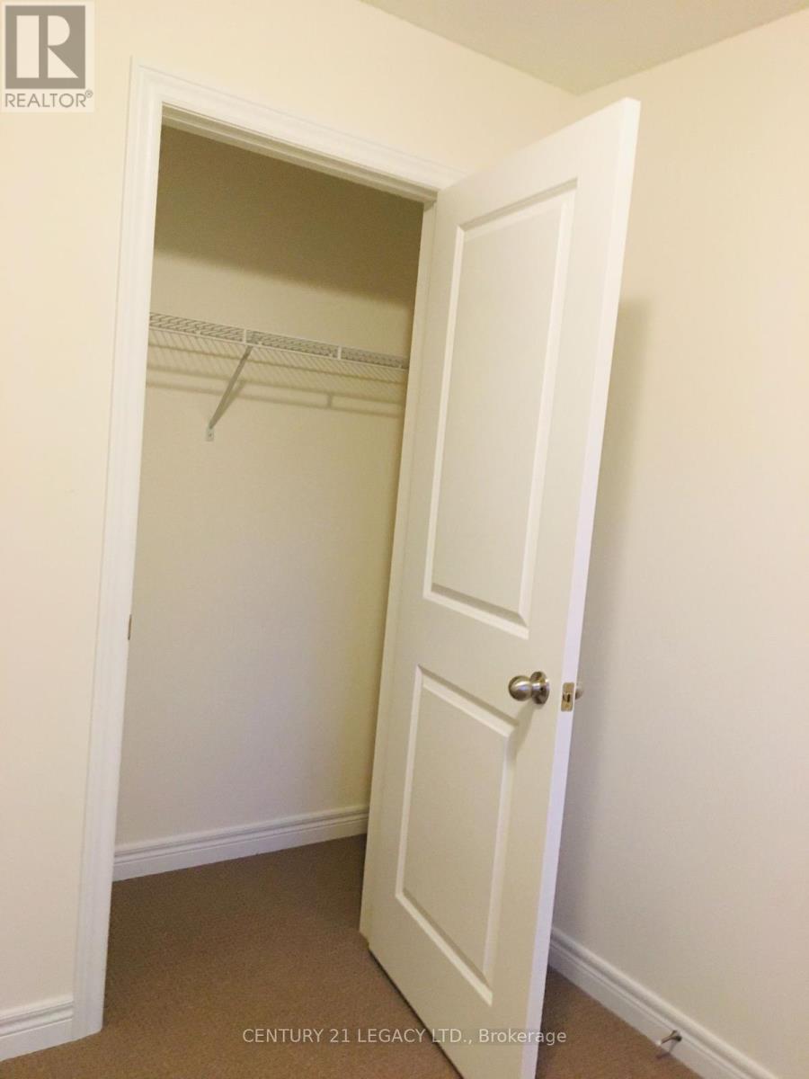 621 Grange Way, Peterborough (Northcrest Ward 5), Ontario  K9H 7M1 - Photo 20 - X12850762