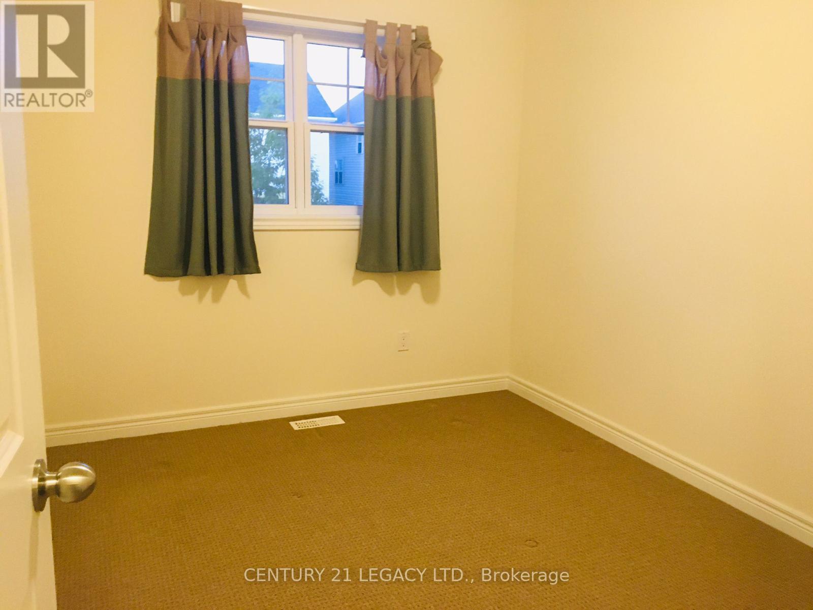 621 Grange Way, Peterborough (Northcrest Ward 5), Ontario  K9H 7M1 - Photo 23 - X12850762