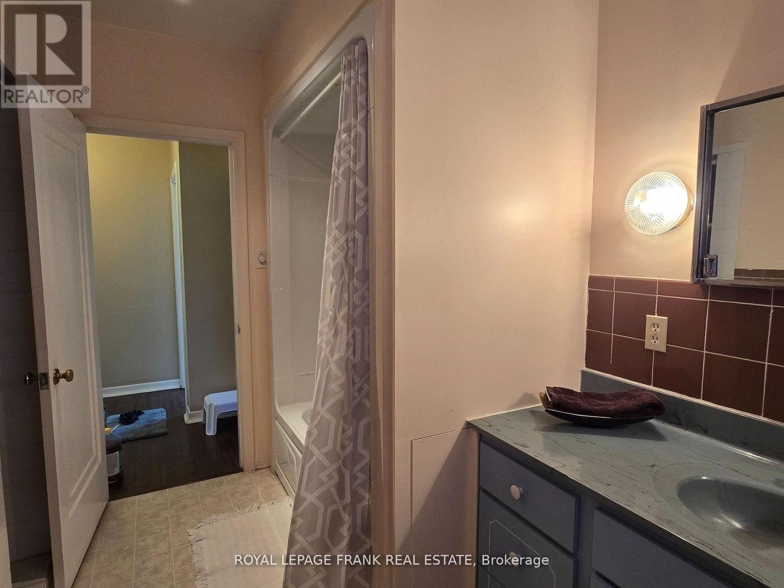 1330 Church Street, Clarington (Newcastle), Ontario  L1B 1C6 - Photo 22 - E12851186