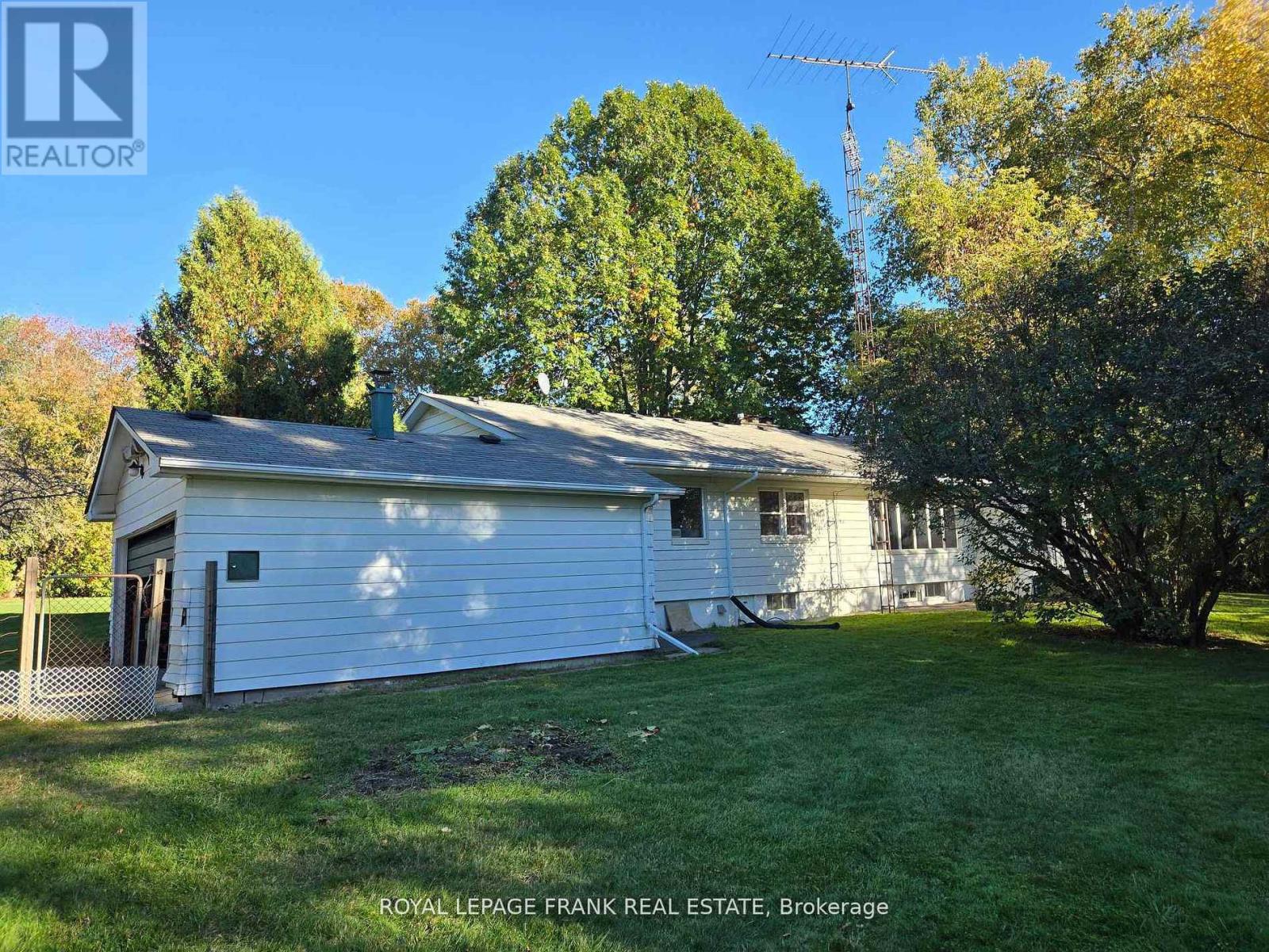 1330 Church Street, Clarington (Newcastle), Ontario  L1B 1C6 - Photo 31 - E12851186