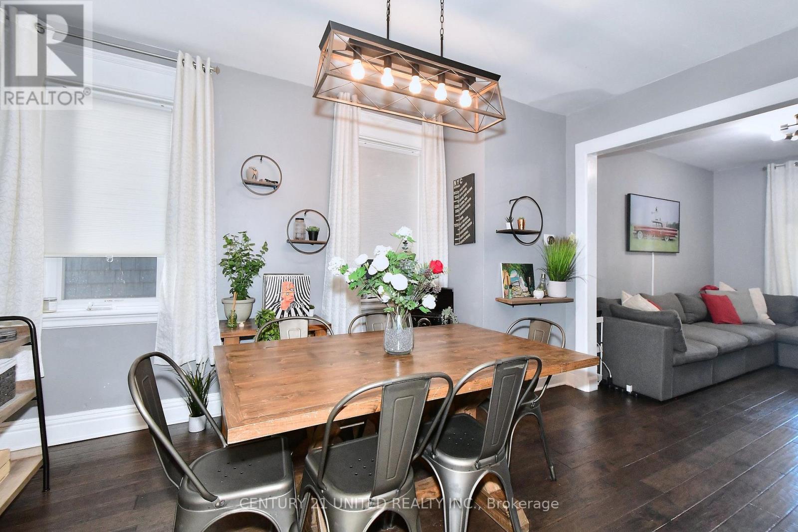 27 Park Street N, Peterborough (Town Ward 3), Ontario  K9J 3V3 - Photo 11 - X12851172