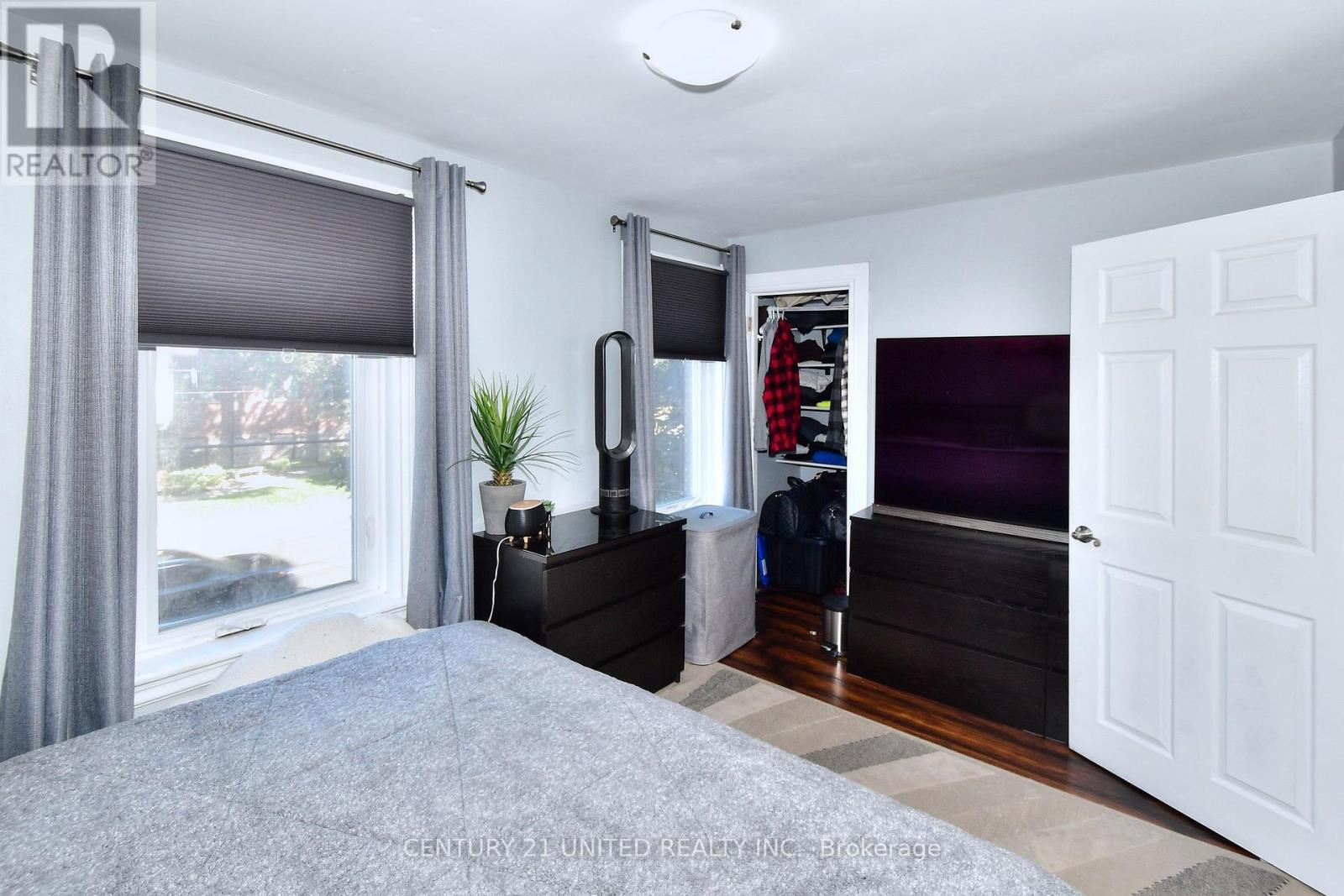 27 Park Street N, Peterborough (Town Ward 3), Ontario  K9J 3V3 - Photo 24 - X12851172