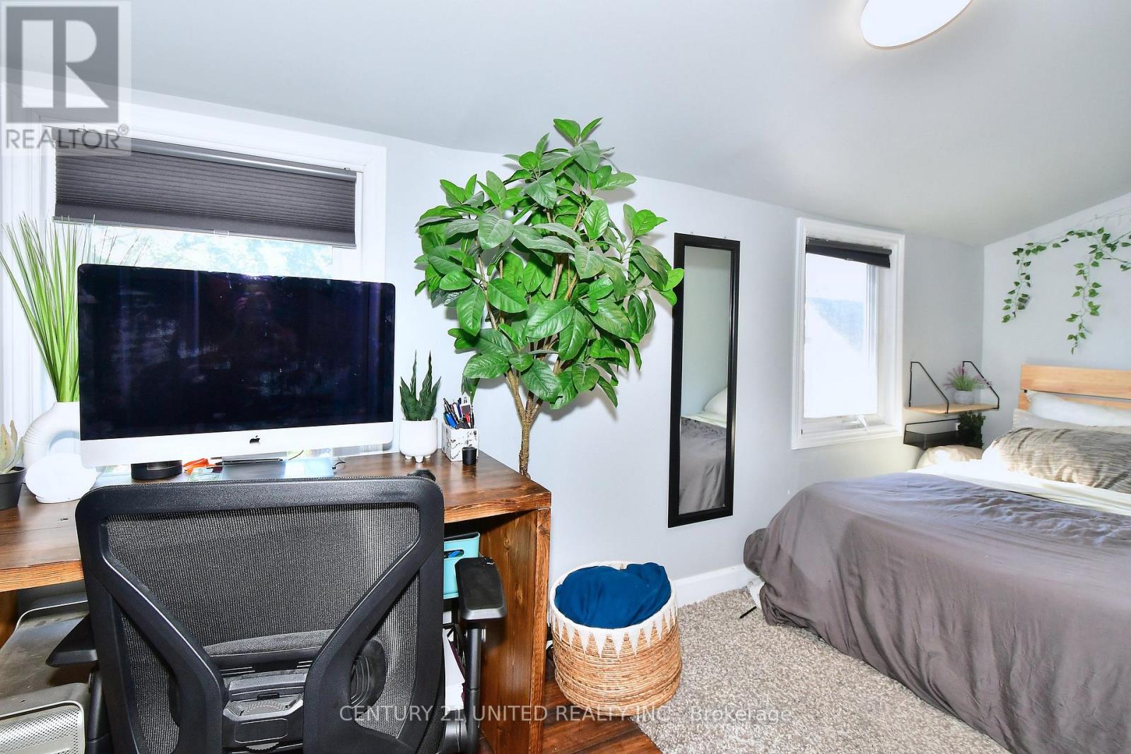 27 Park Street N, Peterborough (Town Ward 3), Ontario  K9J 3V3 - Photo 28 - X12851172