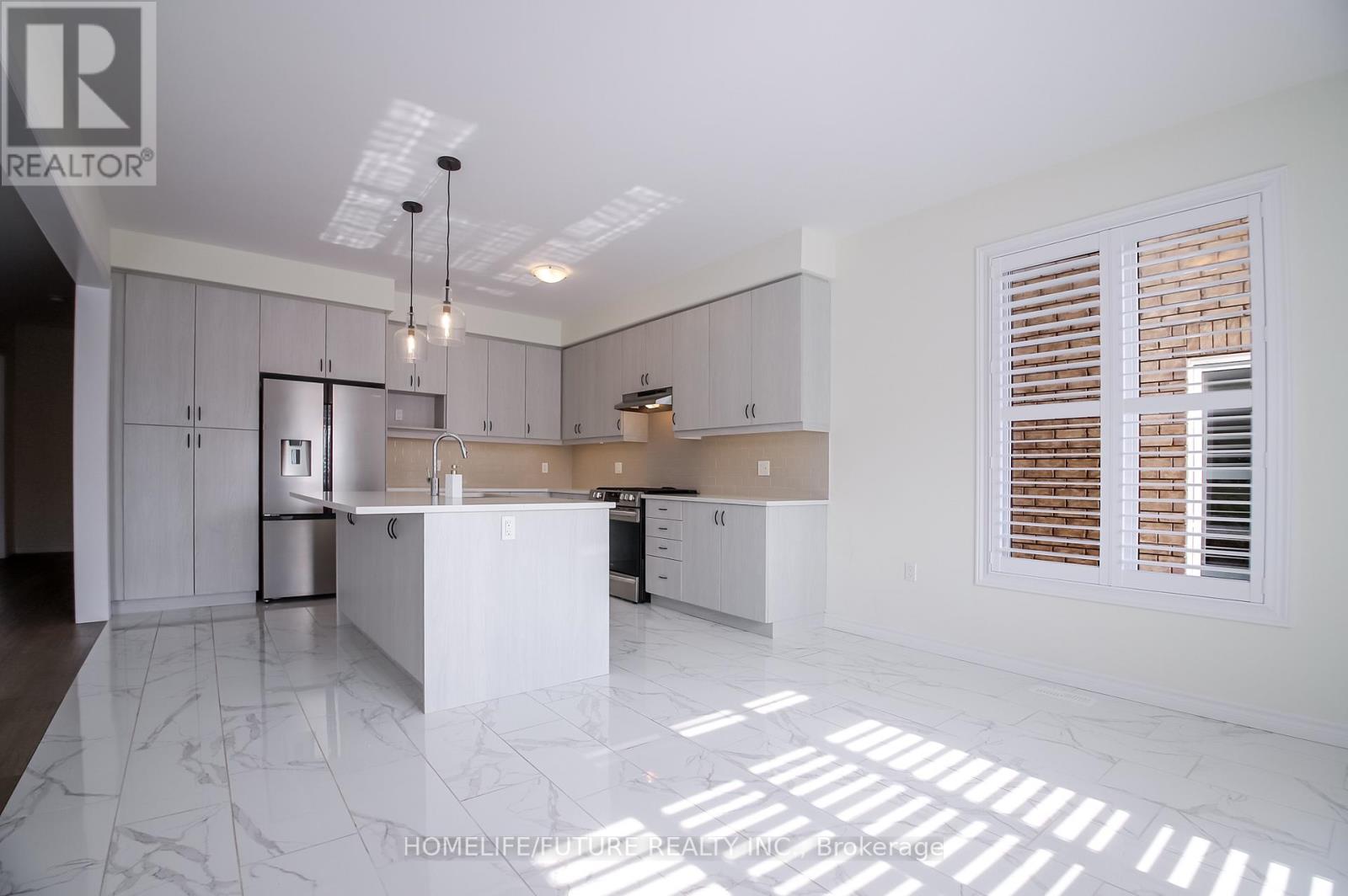 225 O'neil Street, Peterborough (Monaghan Ward 2), Ontario  K9K 0H5 - Photo 13 - X12851404