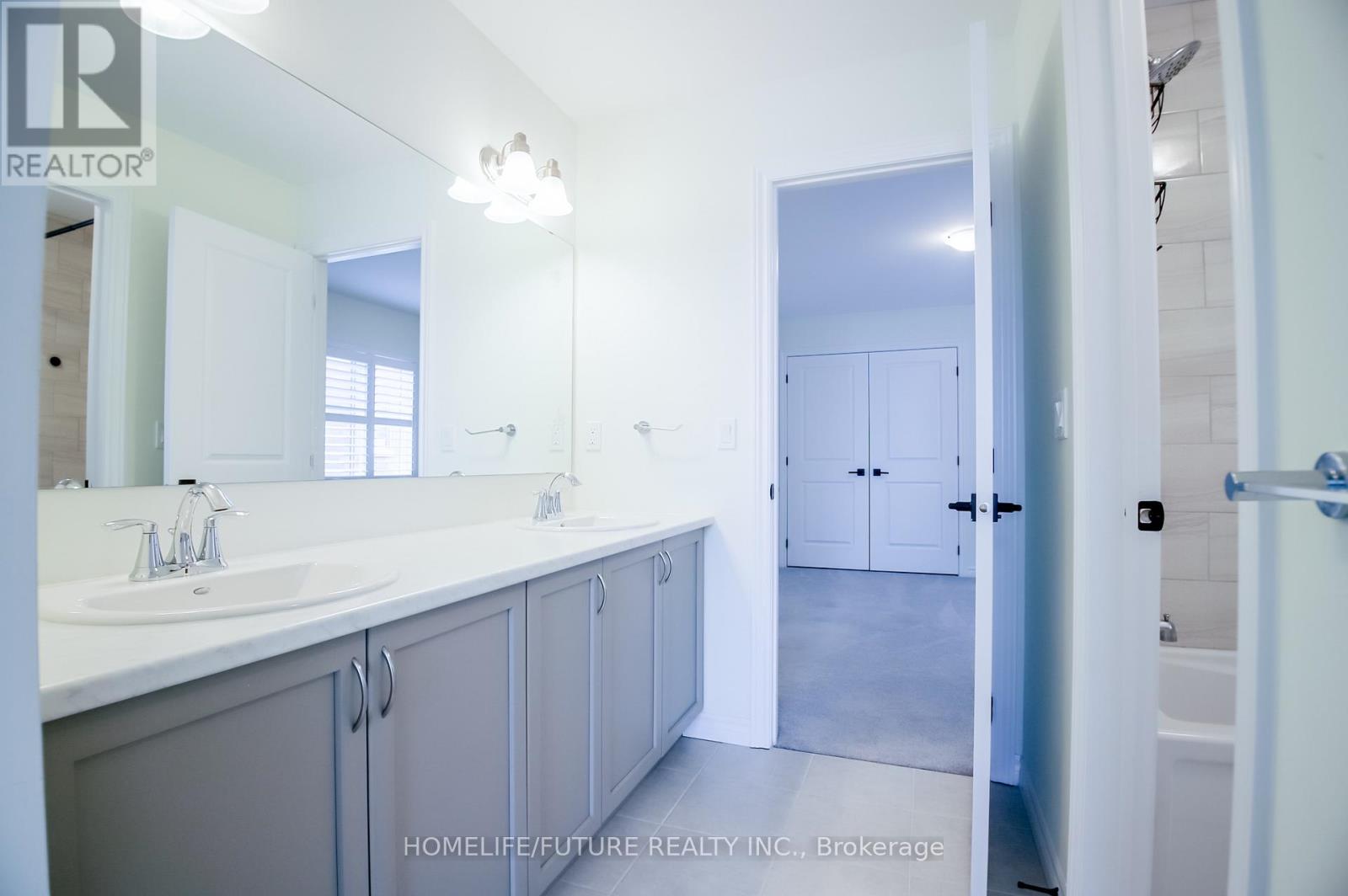 225 O'neil Street, Peterborough (Monaghan Ward 2), Ontario  K9K 0H5 - Photo 39 - X12851404