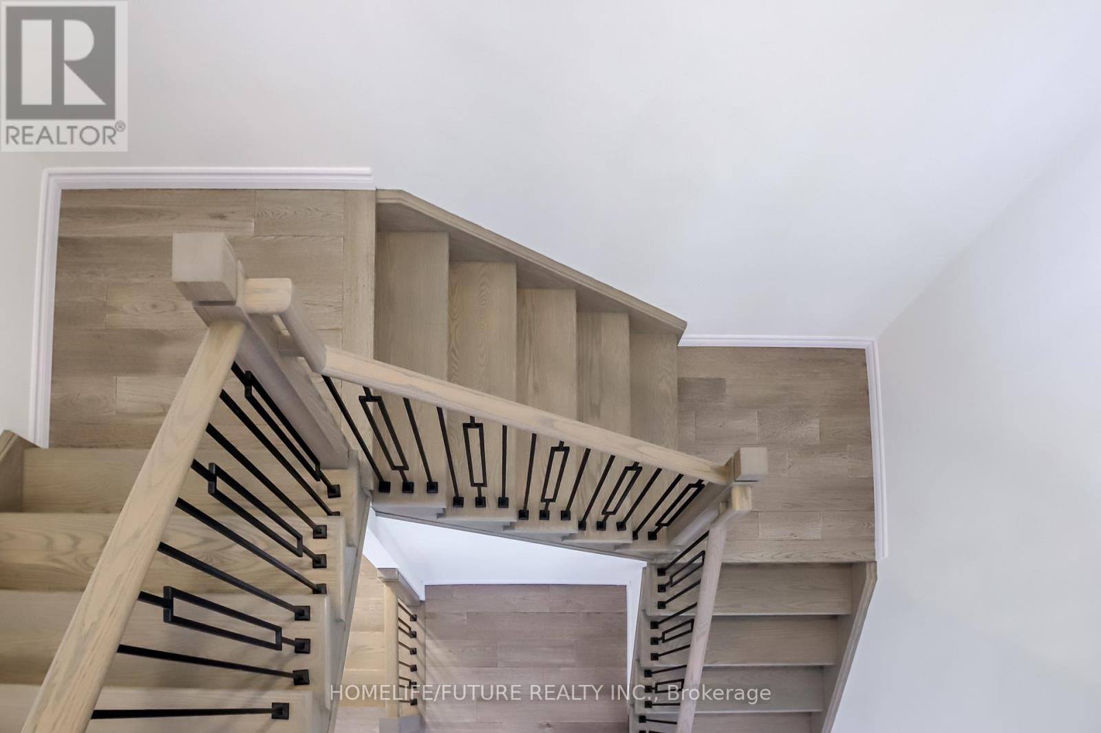 225 O'neil Street, Peterborough (Monaghan Ward 2), Ontario  K9K 0H5 - Photo 42 - X12851404