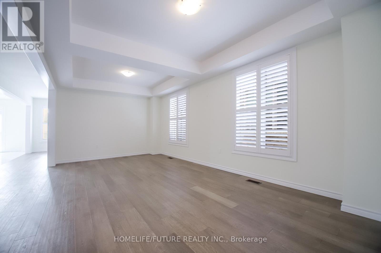 225 O'neil Street, Peterborough (Monaghan Ward 2), Ontario  K9K 0H5 - Photo 5 - X12851404