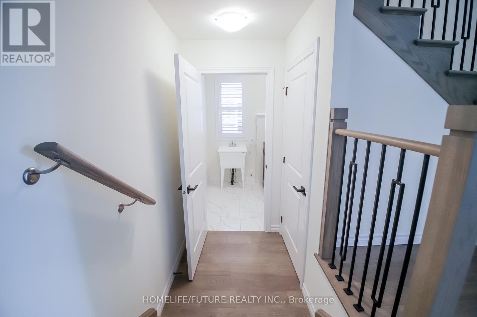 225 O'neil Street, Peterborough (Monaghan Ward 2), Ontario  K9K 0H5 - Photo 8 - X12851404