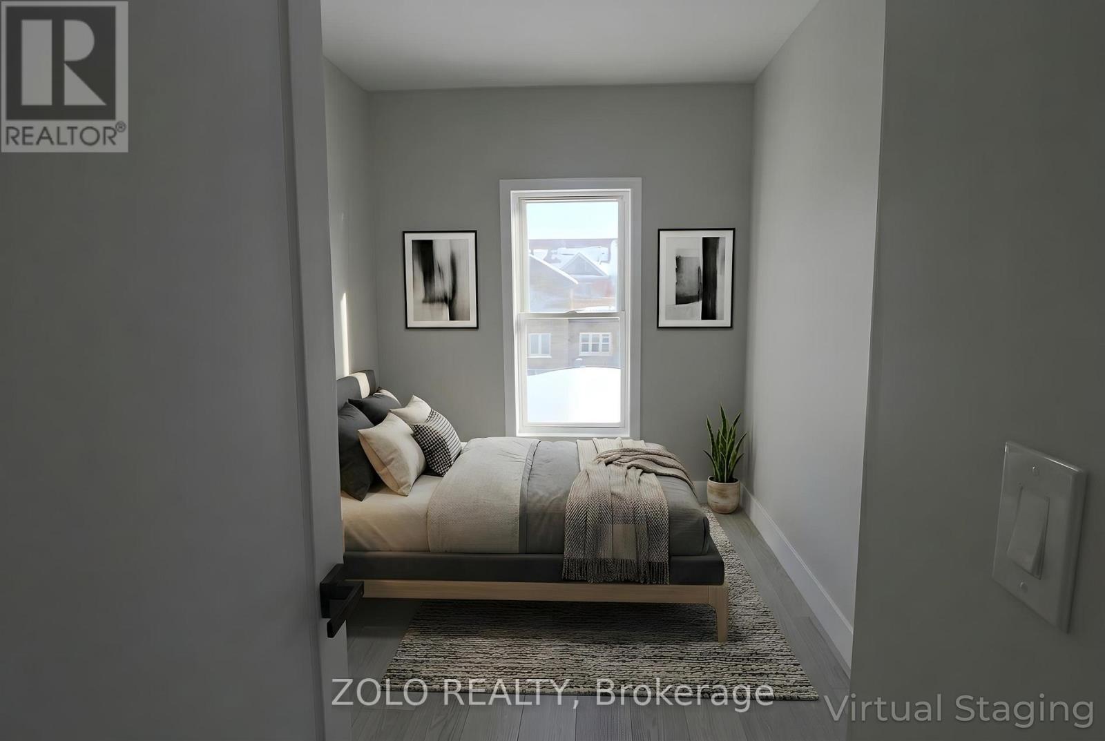 498 Charlotte Street, Peterborough (Town Ward 3), Ontario  K9J 2W3 - Photo 8 - X12851916