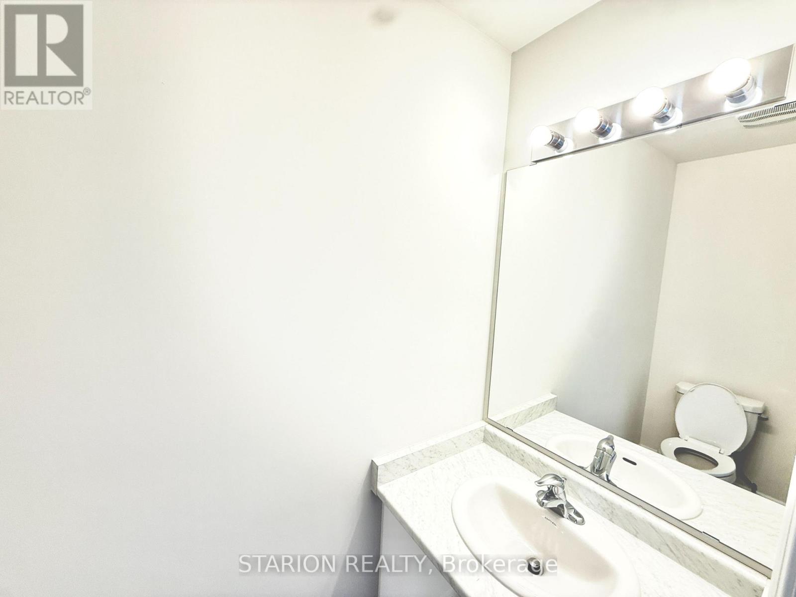 Unknown Address, ,     - Photo 8 - X12852214