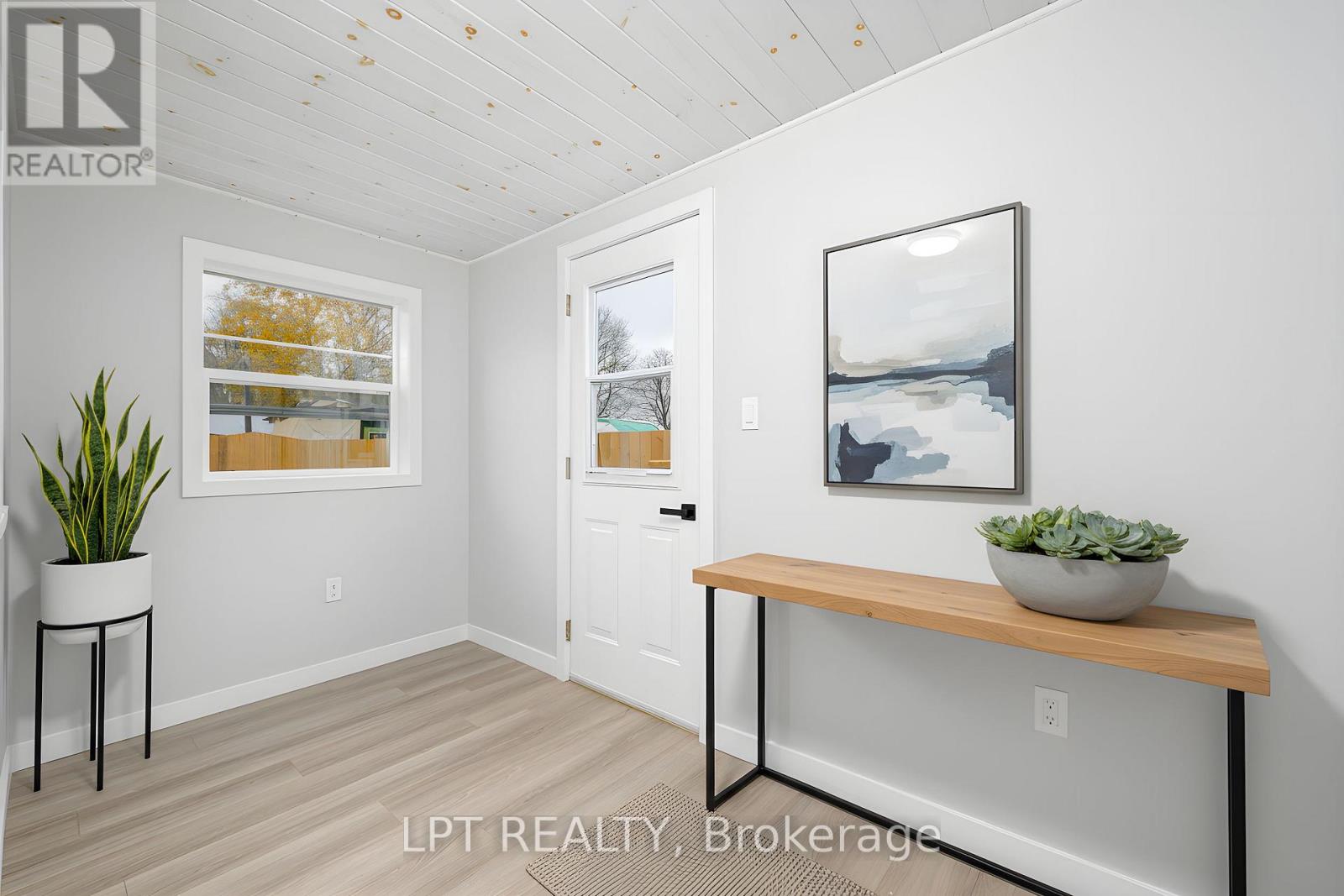 46 Young Street, Hastings Highlands (Monteagle Ward), Ontario  K0L 2S0 - Photo 20 - X12852504