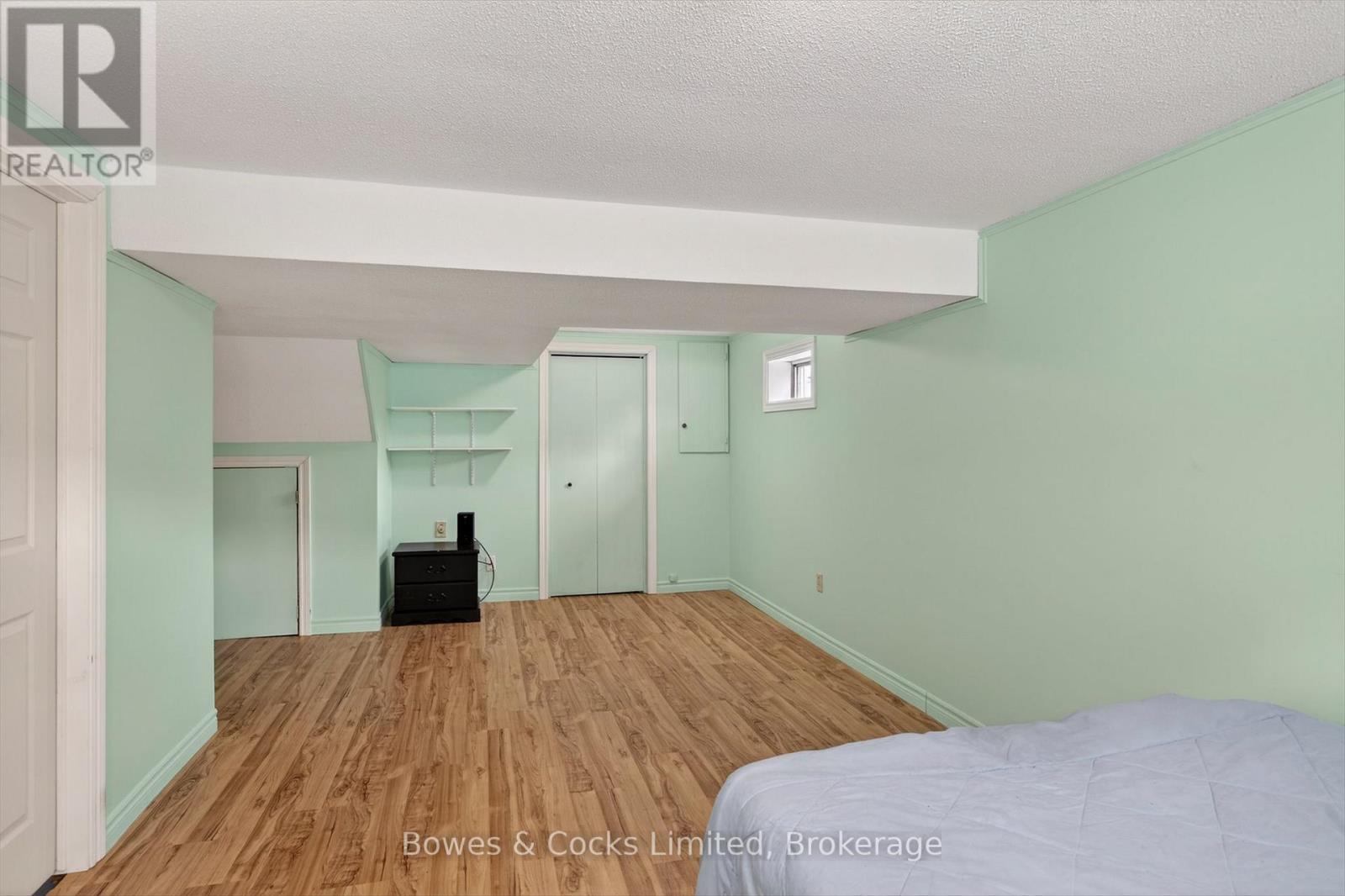 13 Mohawk Drive, Kawartha Lakes (Lindsay), Ontario  K9V 0J1 - Photo 31 - X12853566