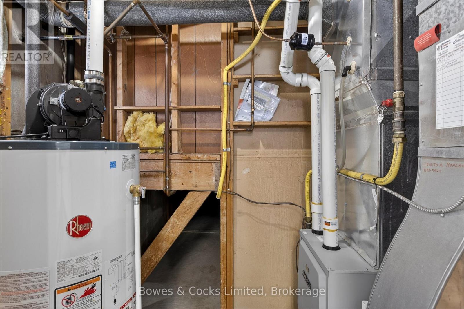 13 Mohawk Drive, Kawartha Lakes (Lindsay), Ontario  K9V 0J1 - Photo 34 - X12853566