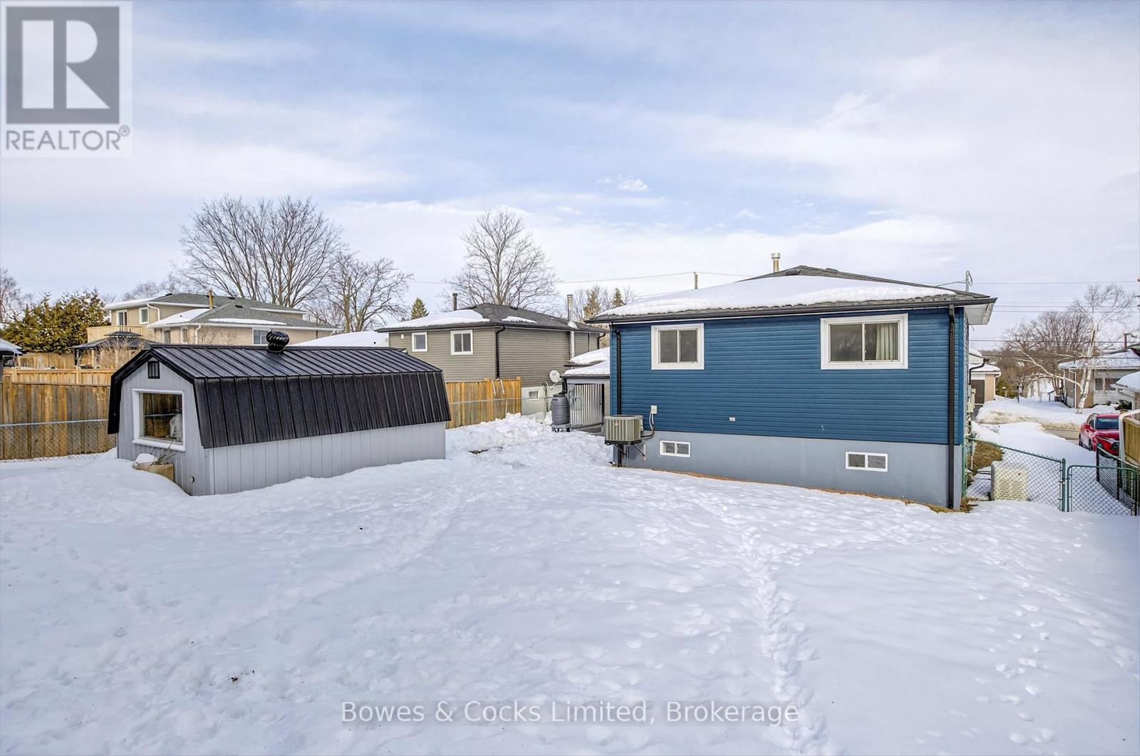 13 Mohawk Drive, Kawartha Lakes (Lindsay), Ontario  K9V 0J1 - Photo 36 - X12853566