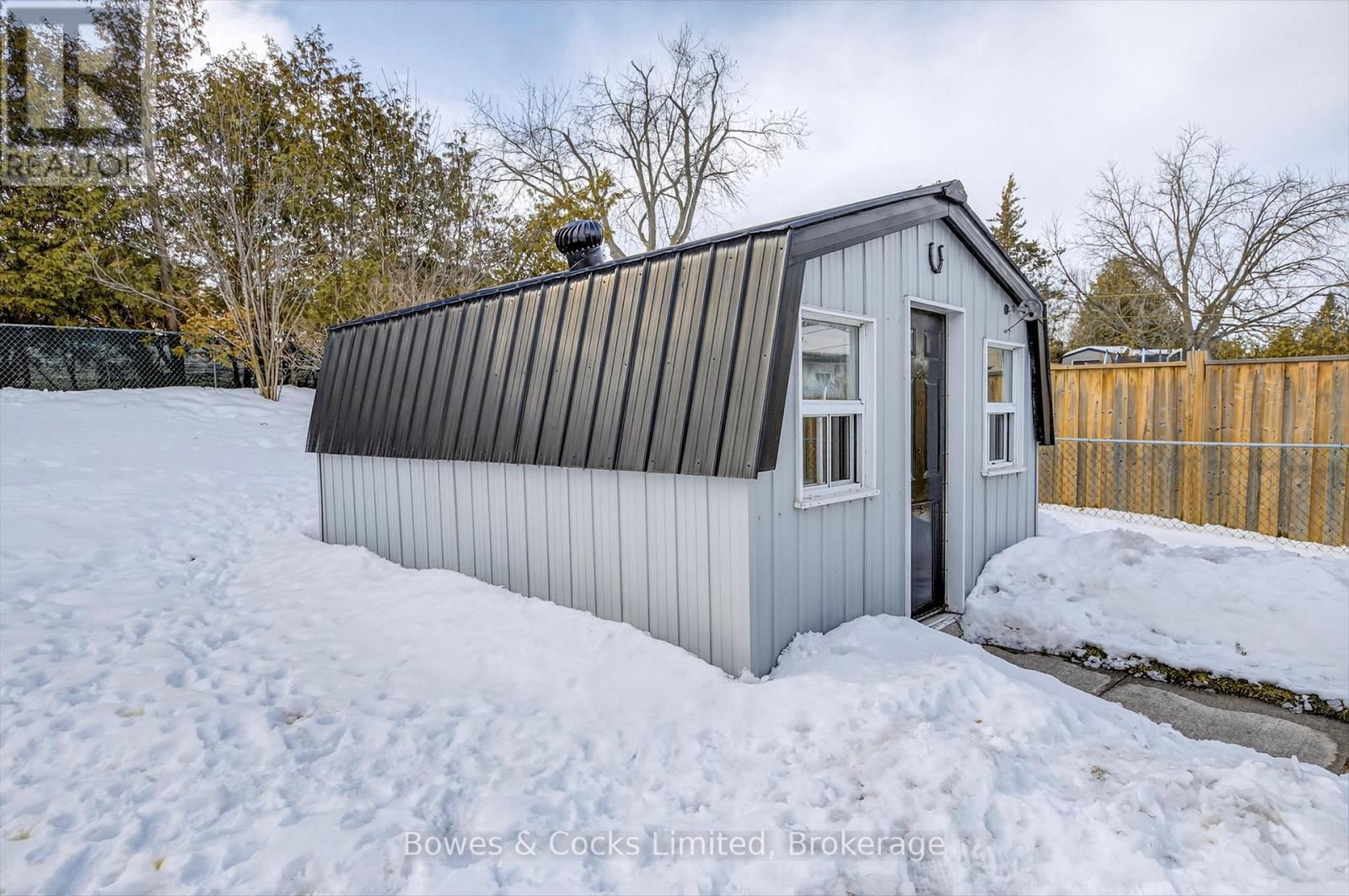13 Mohawk Drive, Kawartha Lakes (Lindsay), Ontario  K9V 0J1 - Photo 42 - X12853566