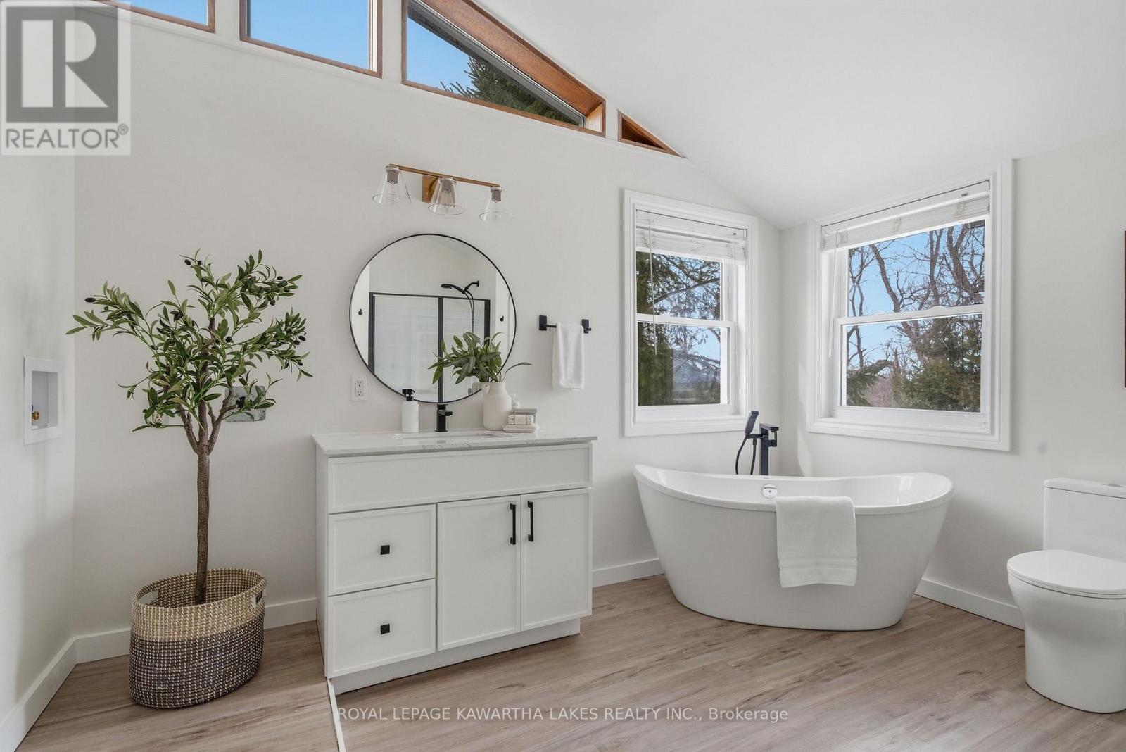 77 County Rd 36, Kawartha Lakes (Ops), Ontario  K9V 4R4 - Photo 26 - X12853898