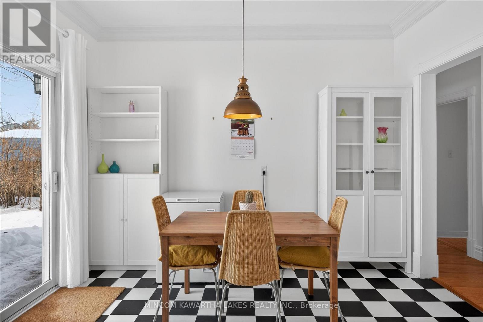 668 Brown Street, Peterborough (Otonabee Ward 1), Ontario  K9J 4K5 - Photo 18 - X12854076