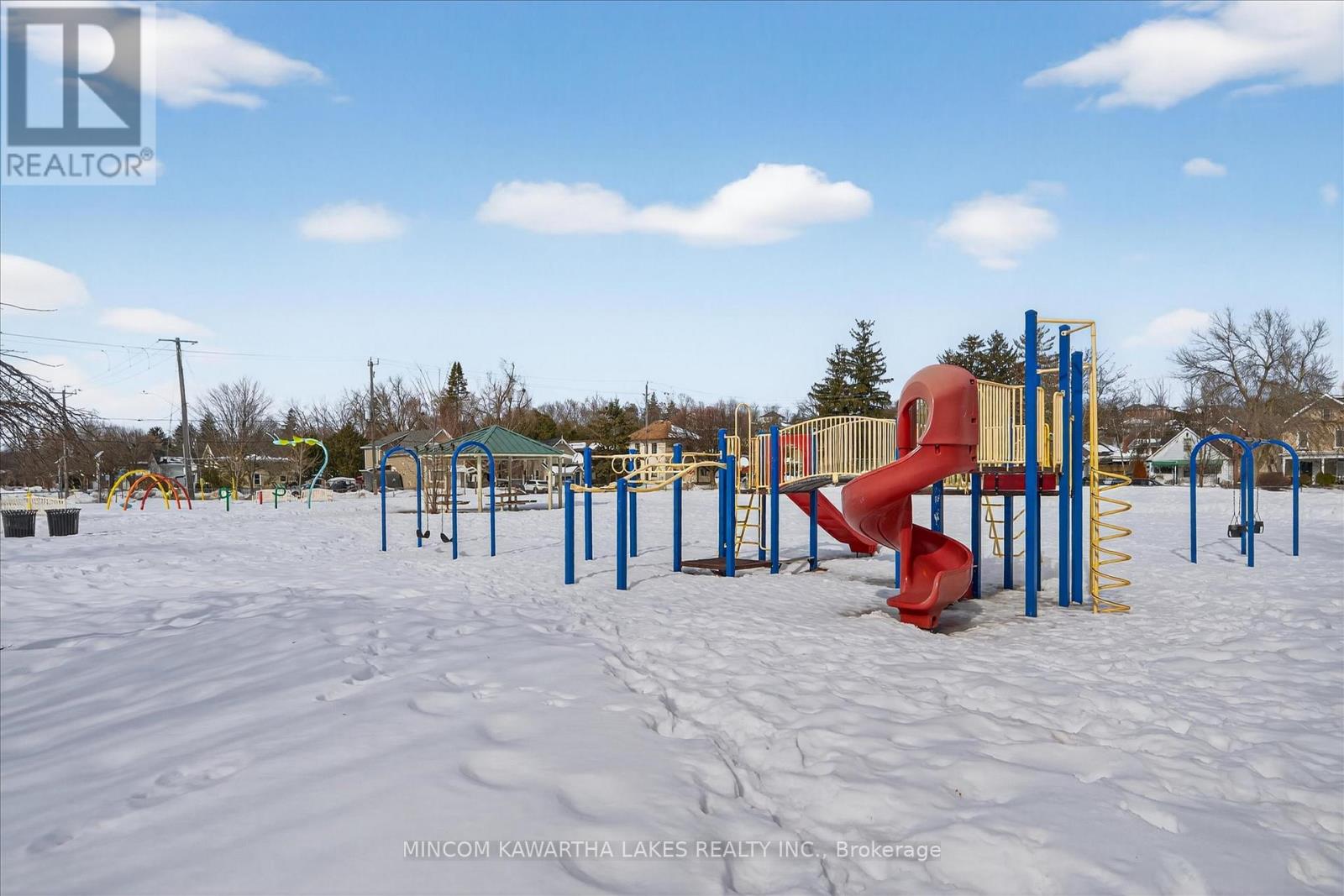 668 Brown Street, Peterborough (Otonabee Ward 1), Ontario  K9J 4K5 - Photo 41 - X12854076