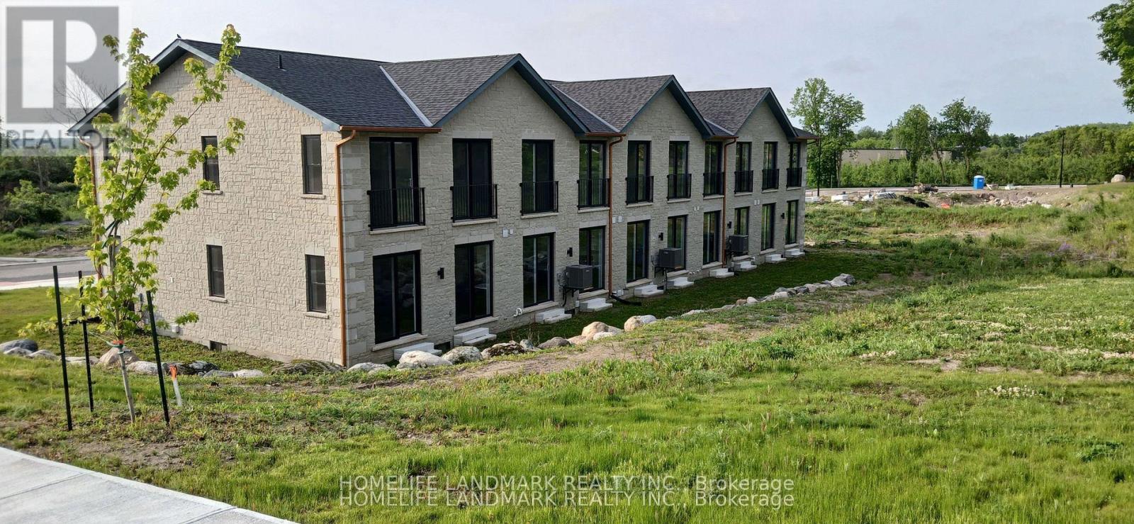 28 Regent Street, Trent Hills (Campbellford), Ontario  K0L 1L0 - Photo 2 - X12853914