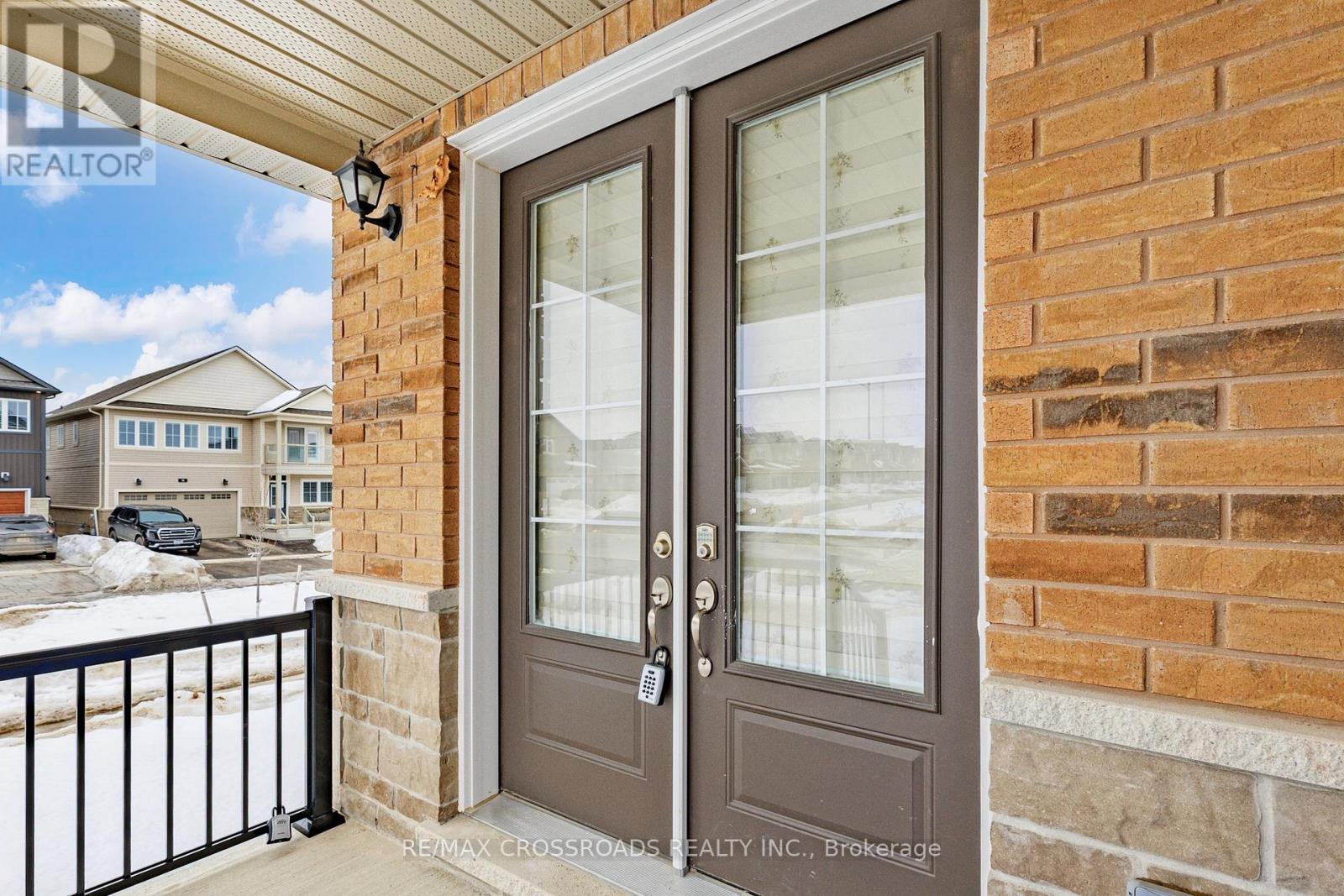 243 O'neil Street, Peterborough (Monaghan Ward 2), Ontario  K9K 0H8 - Photo 45 - X12854008
