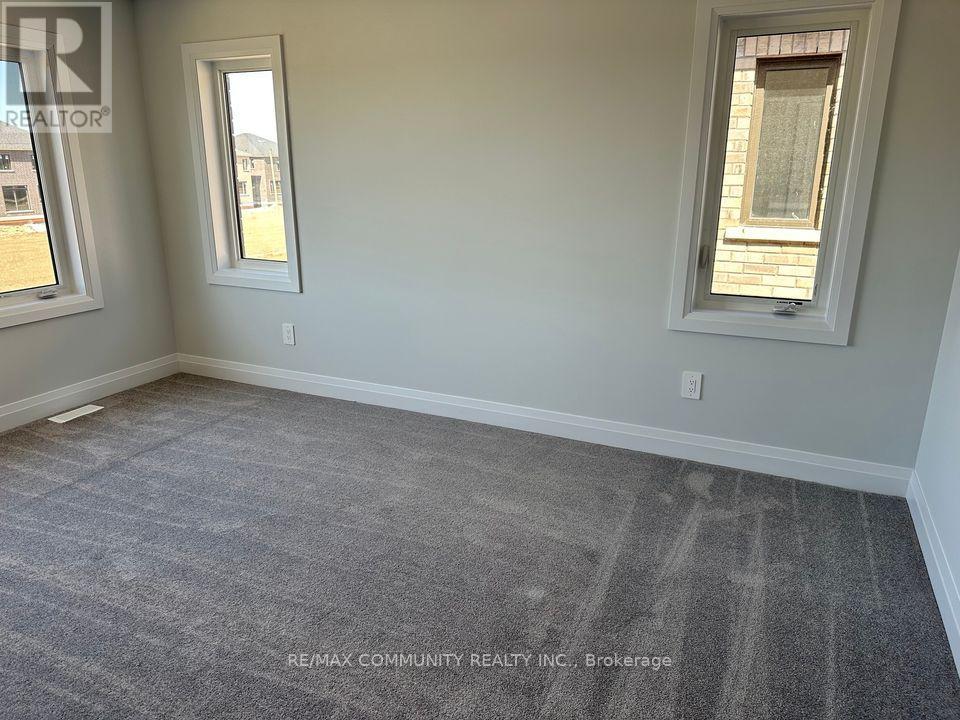 7 O'neill Street, Kawartha Lakes (Lindsay), Ontario  K9V 6K2 - Photo 13 - X12854706