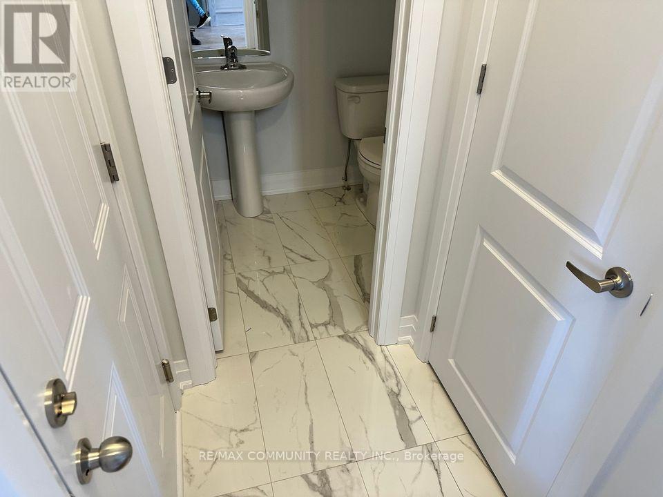 7 O'neill Street, Kawartha Lakes (Lindsay), Ontario  K9V 6K2 - Photo 21 - X12854706