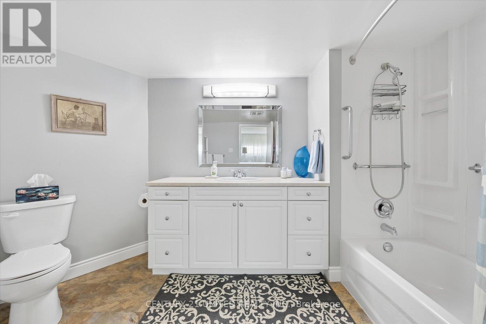 504 - 885 Clonsilla Avenue, Peterborough (Otonabee Ward 1), Ontario  K9J 5Y2 - Photo 25 - X12855098