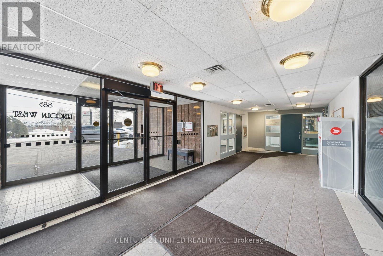 504 - 885 Clonsilla Avenue, Peterborough (Otonabee Ward 1), Ontario  K9J 5Y2 - Photo 4 - X12855098