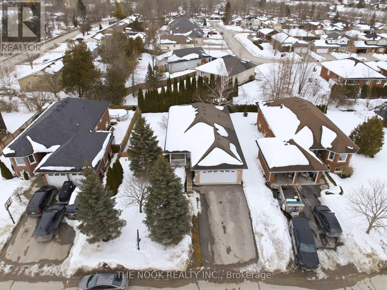 317 WOODWARD AVENUE, selwyn, Ontario