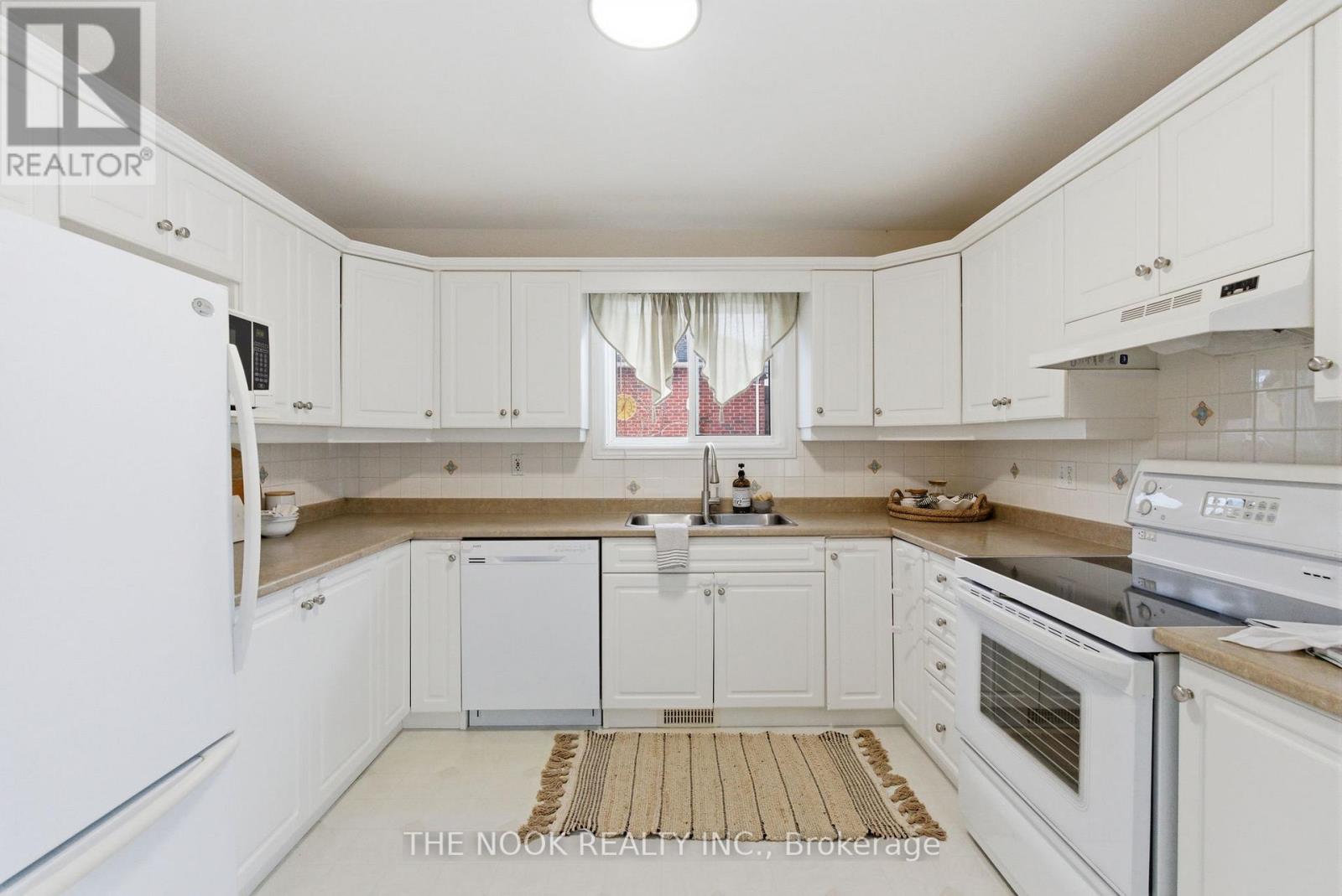 317 Woodward Avenue, Selwyn, Ontario  K9L 1K2 - Photo 13 - X12855714