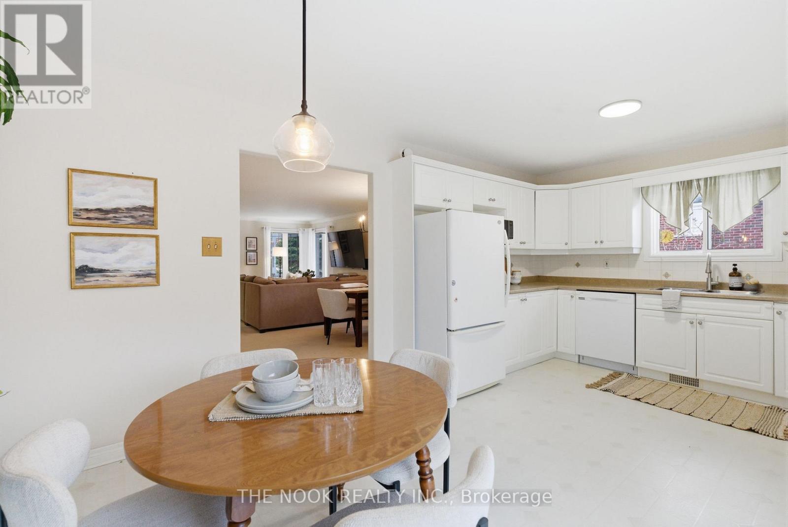 317 Woodward Avenue, Selwyn, Ontario  K9L 1K2 - Photo 15 - X12855714