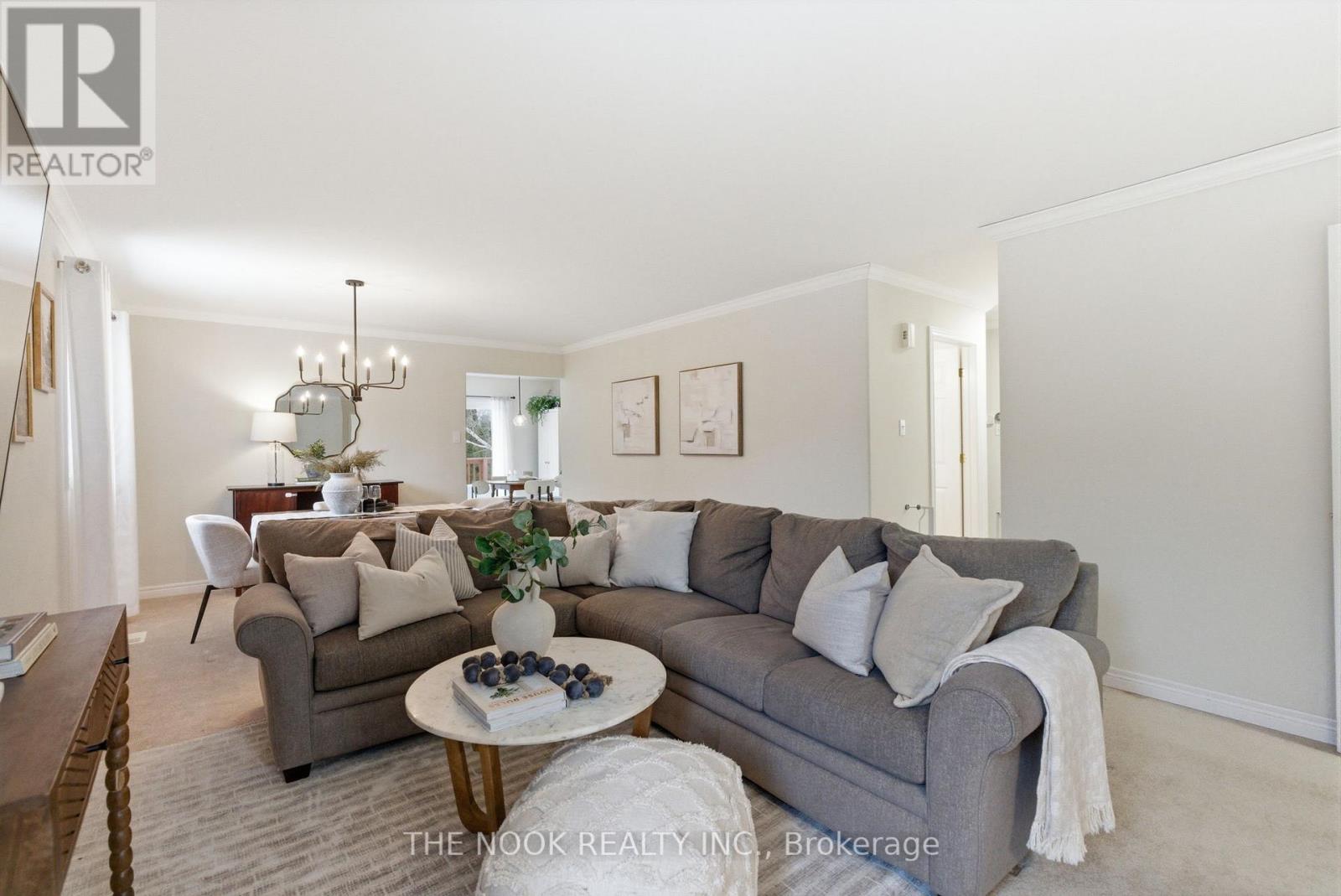 317 Woodward Avenue, Selwyn, Ontario  K9L 1K2 - Photo 4 - X12855714