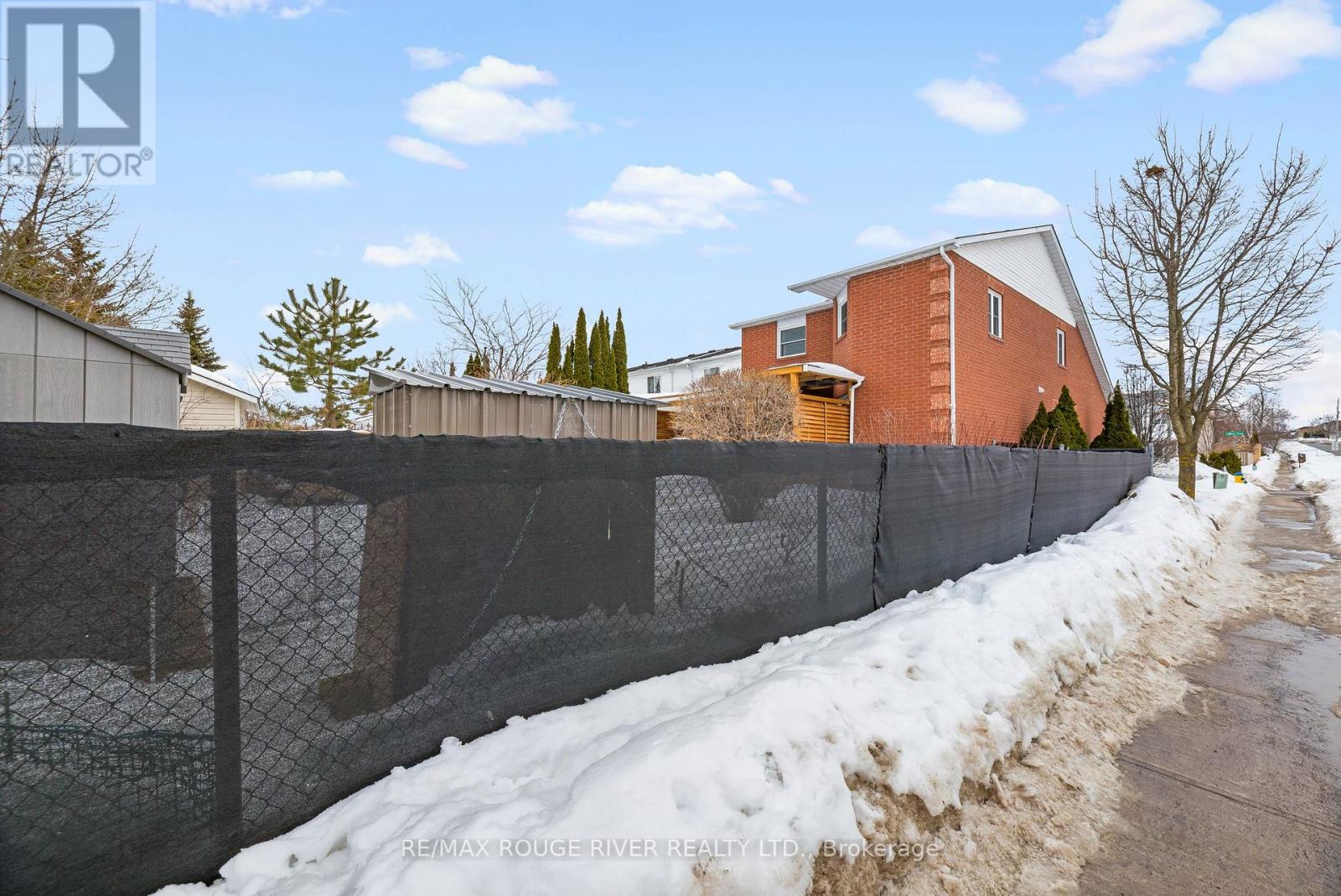 1410 Lillico Crescent, Peterborough (Monaghan Ward 2), Ontario  K9K 2L1 - Photo 4 - X12855738