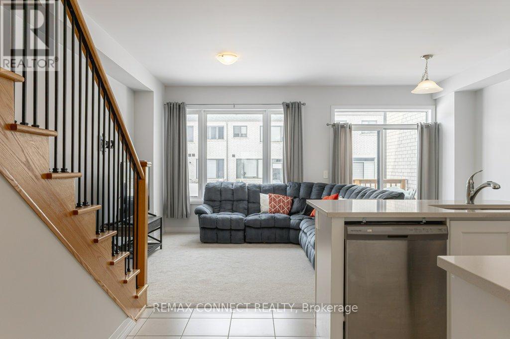 130 Corley Street, Kawartha Lakes (Lindsay), Ontario  K9V 6C2 - Photo 9 - X12856710