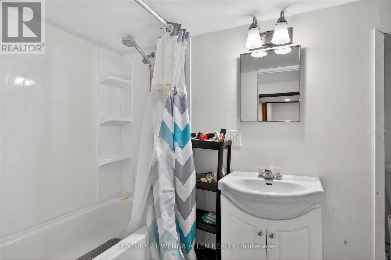 276 Mcgill Street, Peterborough (Otonabee Ward 1), Ontario  K9J 1W5 - Photo 30 - X12857640