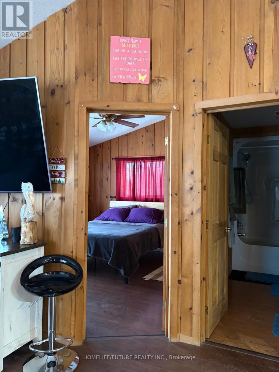 530 Weslemkoon Lake Road, Tudor And Cashel (Tudor Ward), Ontario  K0L 1W0 - Photo 21 - X12857890