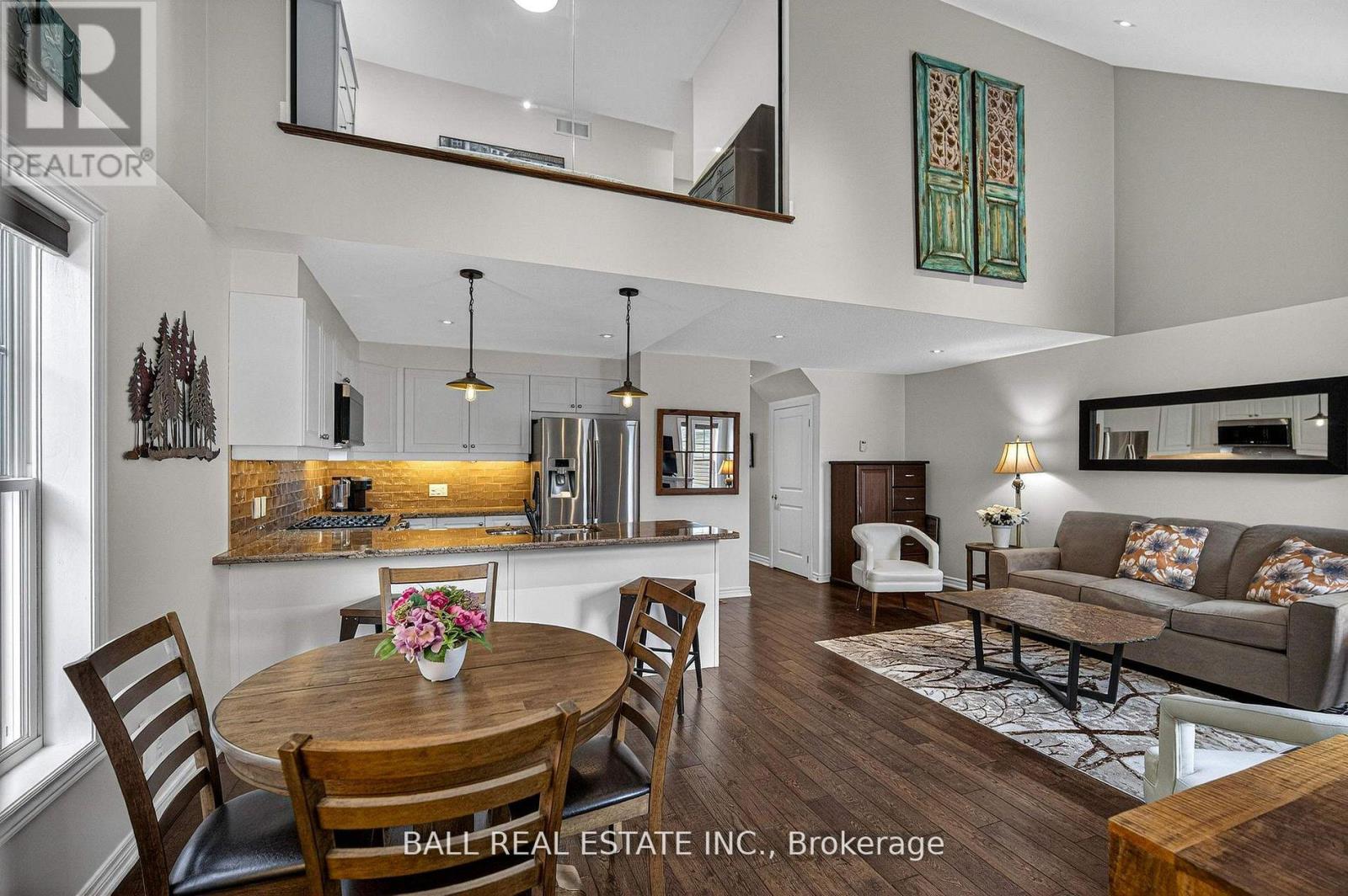 74 Flitton Avenue, Peterborough (Northcrest Ward 5), Ontario  K9H 0G5 - Photo 11 - X12858062