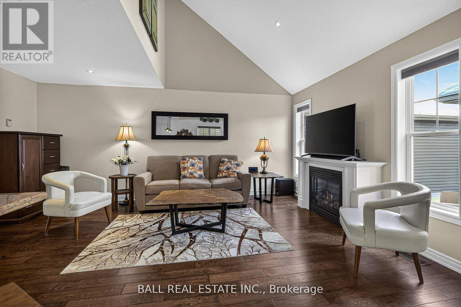 74 Flitton Avenue, Peterborough (Northcrest Ward 5), Ontario  K9H 0G5 - Photo 12 - X12858062