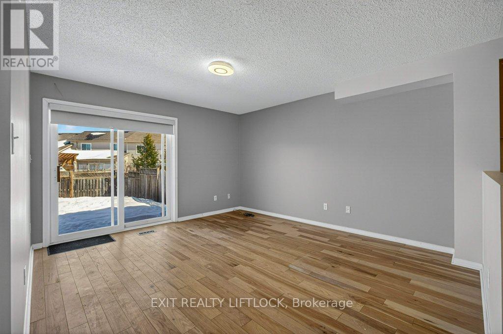 1418 Hancox Court, Peterborough (Monaghan Ward 2), Ontario  K9K 2M2 - Photo 12 - X12860484