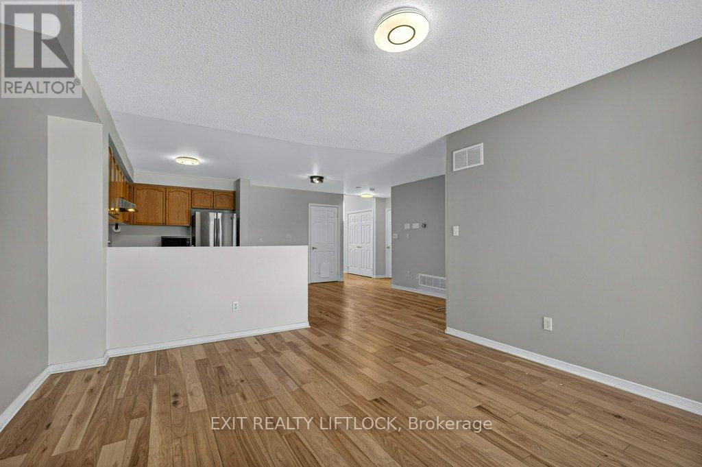 1418 Hancox Court, Peterborough (Monaghan Ward 2), Ontario  K9K 2M2 - Photo 13 - X12860484