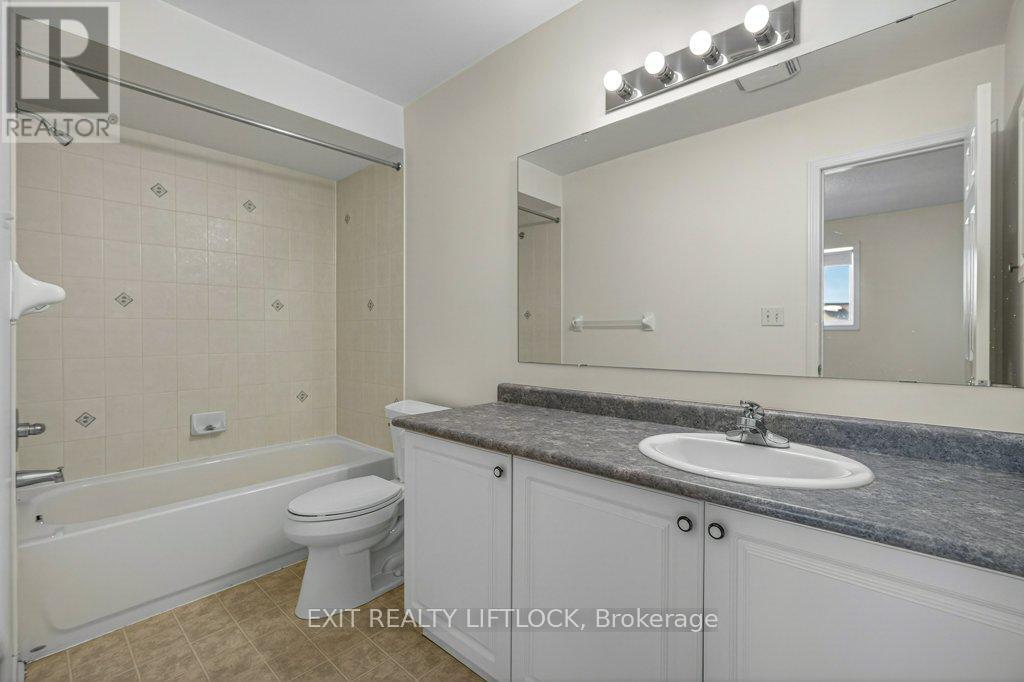 1418 Hancox Court, Peterborough (Monaghan Ward 2), Ontario  K9K 2M2 - Photo 19 - X12860484