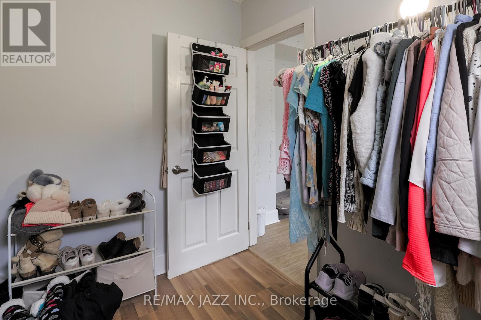 515 Park Street N, Peterborough (Town Ward 3), Ontario  K9H 4R5 - Photo 10 - X12860800