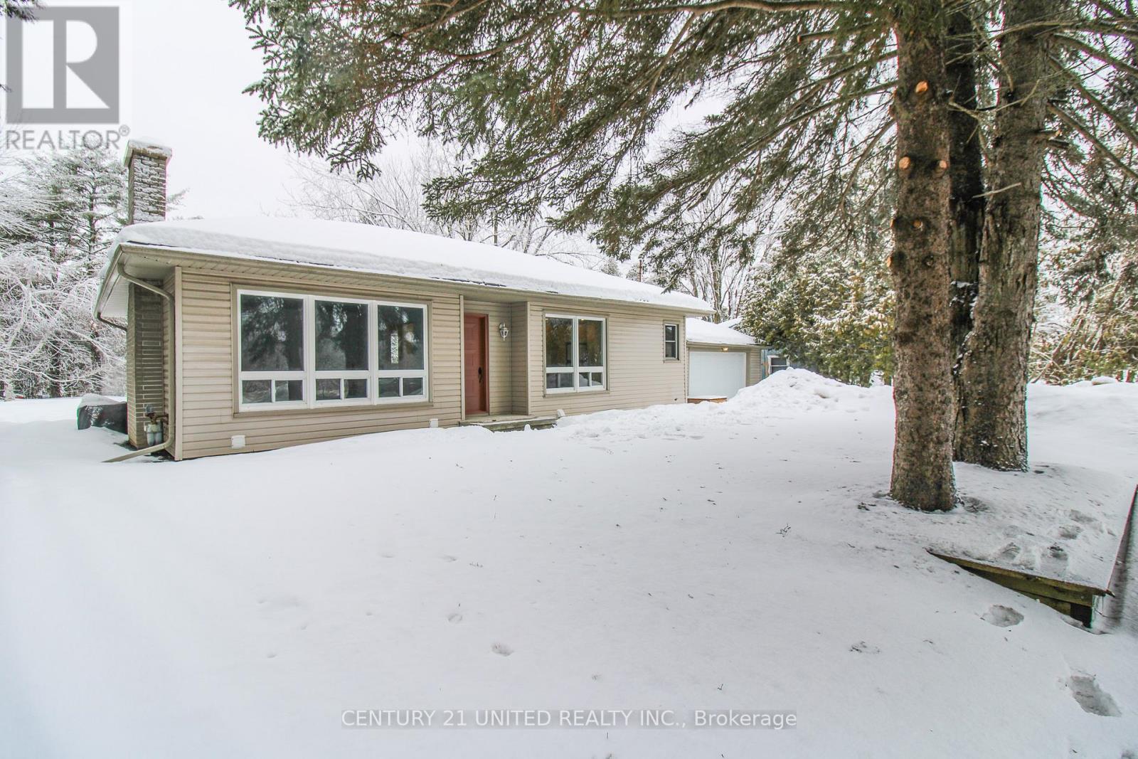 3017 Lakefield Road, Selwyn, Ontario  K9J 6X5 - Photo 2 - X12861206