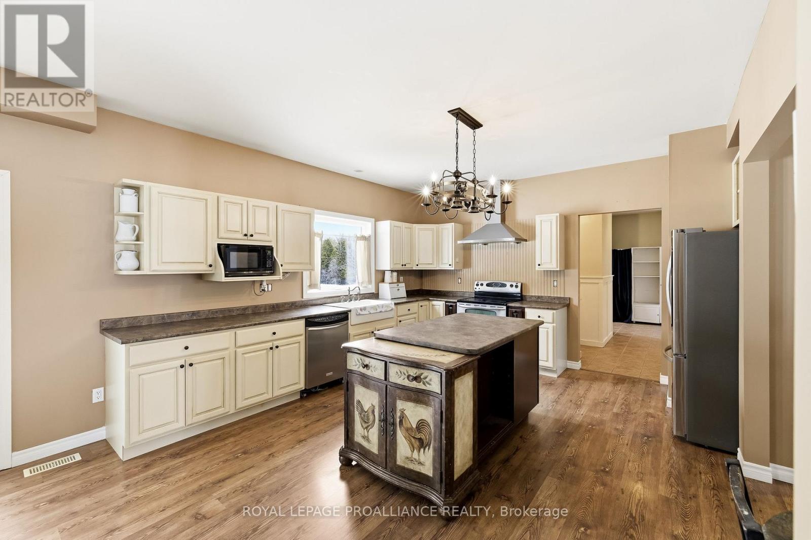 3937 Larose Crescent, Port Hope (Garden Hill), Ontario  L0A 1B0 - Photo 16 - X12861934